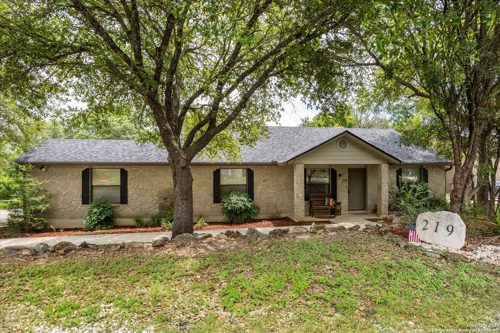 Doeskin Dr, Boerne, TX 78006