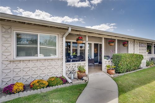 220d-1075 Brookline Rd, Seal Beach, CA, 90740-3267 | Card Image