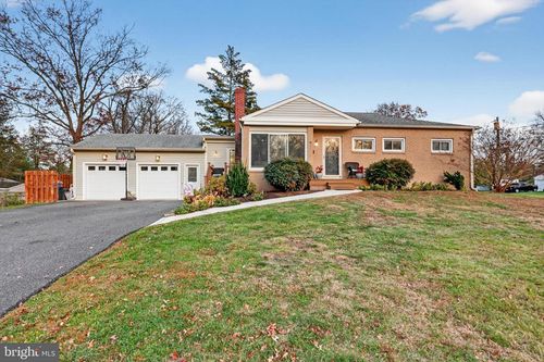 709 Manor Ter, MOORESTOWN, NJ, 08057-1650 | Card Image