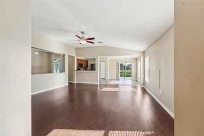 5249 Moon Shell Drive, House other with 3 bedrooms, 2 bathrooms and null parking in Apollo Beach FL | Image 3