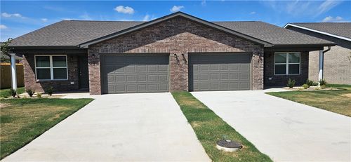 618 Nw 68th Ave, Bentonville, AR, 72713 | Card Image