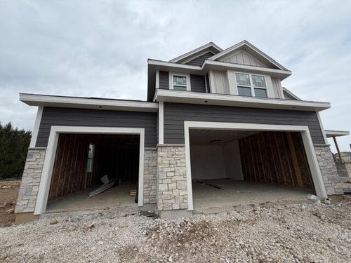 N75 W24728 Lauren Dr, Sussex, WI, 53089-5602 | Card Image