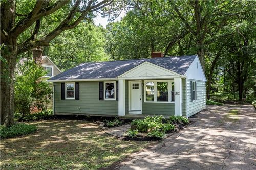 1512 Treasch Dr, Cuyahoga Falls, OH, 44221-5251 | Card Image