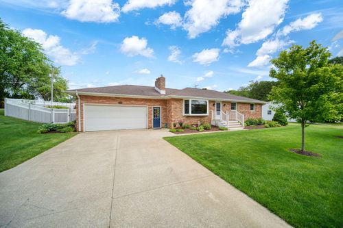 3780 Hendee Road, Blackman Charter Township, MI, 49201 | Card Image