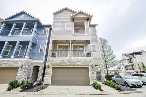 11021 Mikula Dr, Houston, TX, 77043-3601 | Card Image