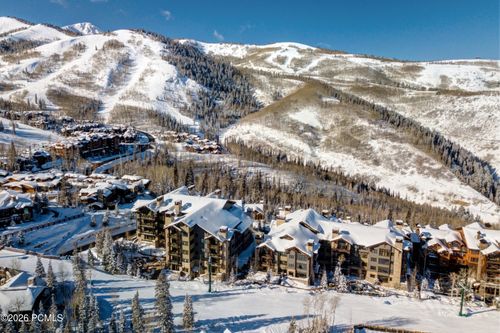 304-8886 Empire Club Dr, Park City, UT, 84060-6102 | Card Image