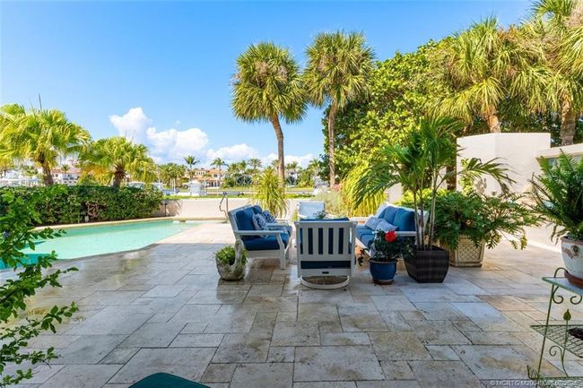 6549 South Marina Way, Townhouse with 4 bedrooms, 4 bathrooms and 2 parking in Stuart FL | Image 45