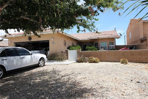 13778 Luis Dr, Desert Hot Springs, CA, 92240-7511 | Card Image