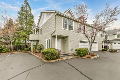 61-1224 N Modoc Avenue, Medford, OR, 97504 | Card Image