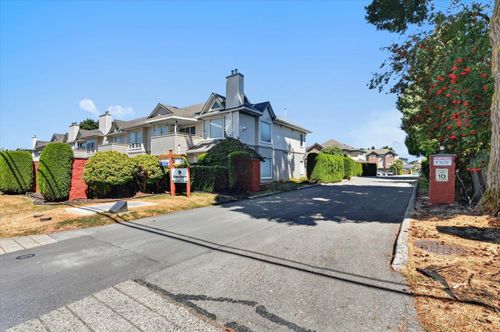 24-9470 Hazel St, Chilliwack, BC, V2P5N1 | Card Image