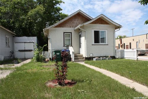 111 Av L S, Saskatoon, SK, S7M2G9 | Card Image