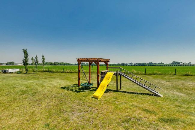 226018 30 Street W, House other with 2 bedrooms, 3 bathrooms and 8 parking in Rural Foothills County AB | Image 44