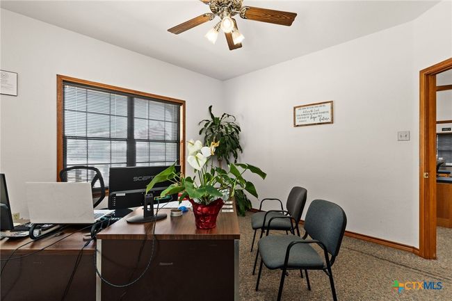 408 N Key Ave, Home with 0 bedrooms, 0 bathrooms and null parking in Lampasas TX | Image 20