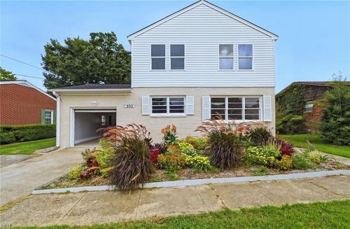 902 Center Avenue, Newport News, VA, 23605 | Card Image