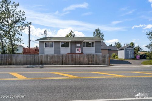 354 Pine St, Anchorage, AK, 99508-2264 | Card Image