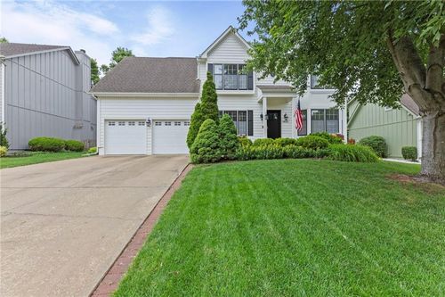 14001 W 114th Ter, Olathe, KS, 66215-4804 | Card Image