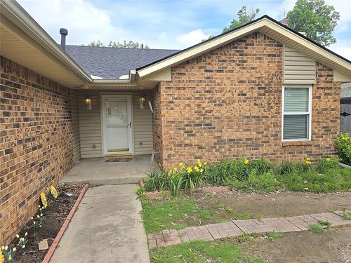 3512 Tiffany Dr, Moore, OK, 73160-7664 | Card Image