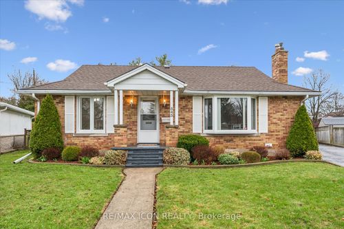 543 Philip Crescent, Waterloo, ON, N3H2R4 | Card Image