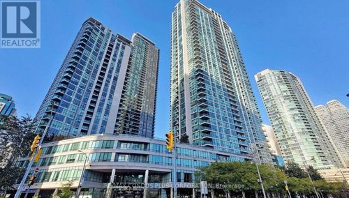 3509-16 Yonge Street, Toronto (Waterfront Communities), ON, M5E1R4 | Card Image