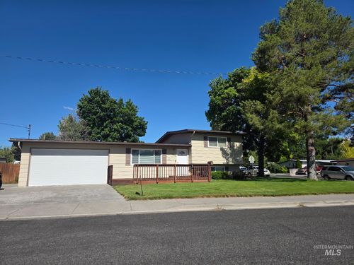 1940 Sherry Dr, Twin Falls, ID, 83301-7020 | Card Image