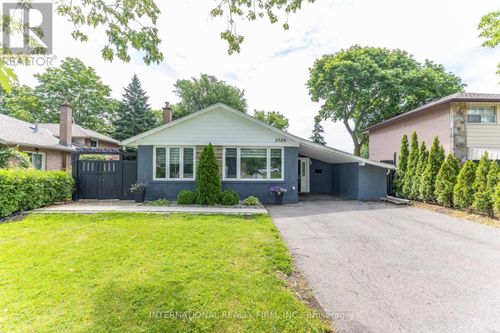 2528 Truscott Drive, Mississauga (Clarkson), ON, L5J2B5 | Card Image