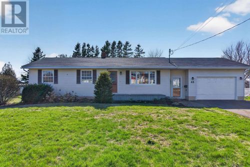 43 Curran Dr, Summerside, PE, C1N4L8 | Card Image