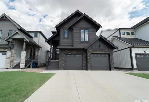 916 Feheregyhazi Blvd, Saskatoon, SK, S7W1E1 | Card Image