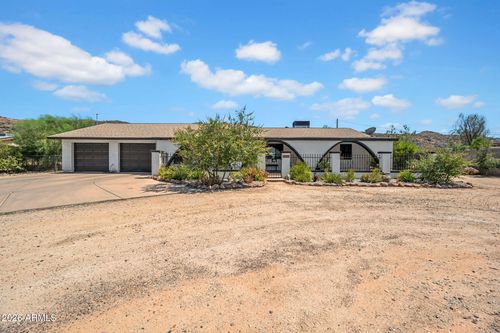 2621 E South Mountain Avenue, Phoenix, AZ, 85042 | Card Image