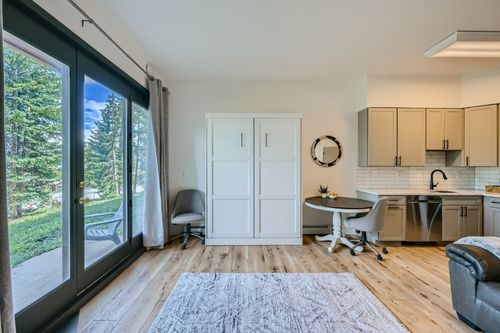 unit-102e-89410 Ryan Gulch Rd, SILVERTHORNE, CO, 80498-5270 | Card Image