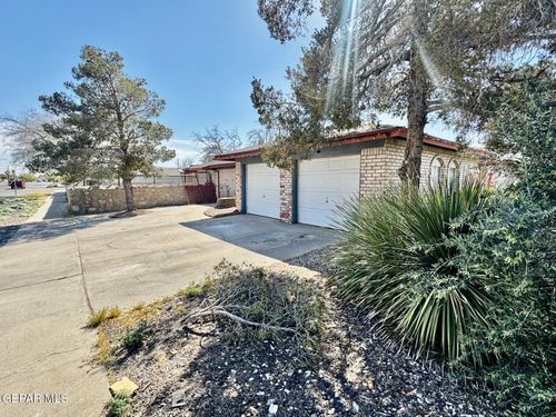 b-8636 Mettler Drive, El Paso, TX, 79925 | Card Image