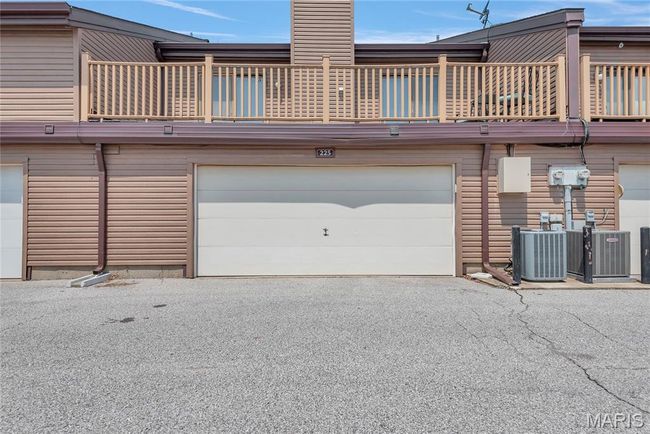 F - 225 Hemingway Ln, Condo with 2 bedrooms, 2 bathrooms and 2 parking in Weldon Spring MO | Image 32