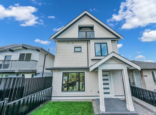 2-3344 Adanac St, Vancouver, BC, V5K2P3 | Card Image