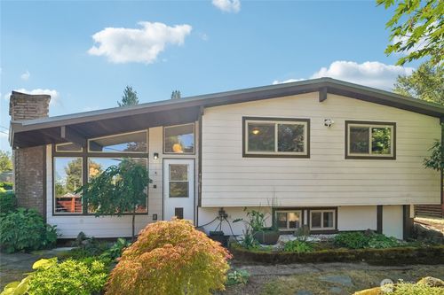 7005 S 128th St, Seattle, WA, 98178-4342 | Card Image