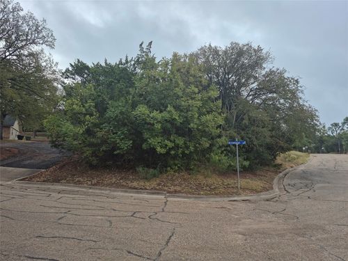 4614 Arrowhead Dr, Temple, TX, 76502-1427 | Card Image