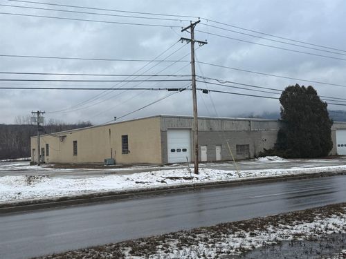 159 Phylis Ln, Bennington, VT, 05201-1663 | Card Image