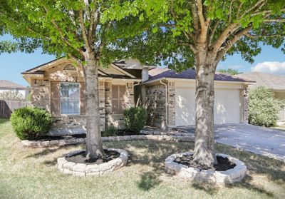 212 Pentire Way, House other with 4 bedrooms, 2 bathrooms and 6 parking in Hutto TX | Image 2