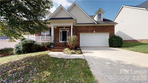 8517 Delamere Ln, Charlotte, NC, 28269-3907 | Card Image