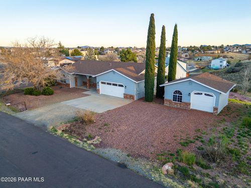 9277 E Spouse Dr, Prescott Valley, AZ, 86314-7201 | Card Image