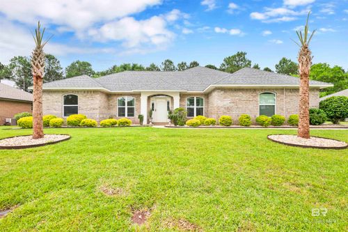 655 Magnolia Cir, Gulf Shores, AL, 36542-3427 | Card Image