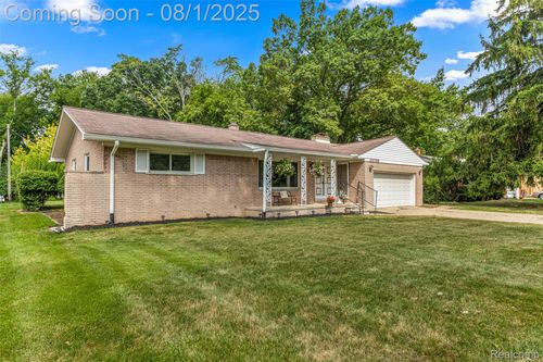 20766 Hcl Jackson, Grosse Ile, MI, 48138-1148 | Card Image