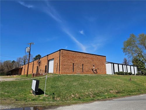 2016-2020 Logan Street, High Point, NC, 27263 | Card Image