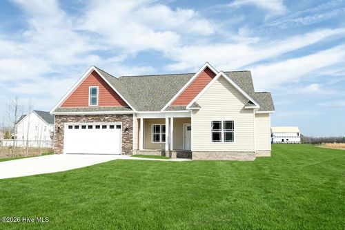 2699 Whitaker Glen Drive, Farmville, NC, 27828 | Card Image
