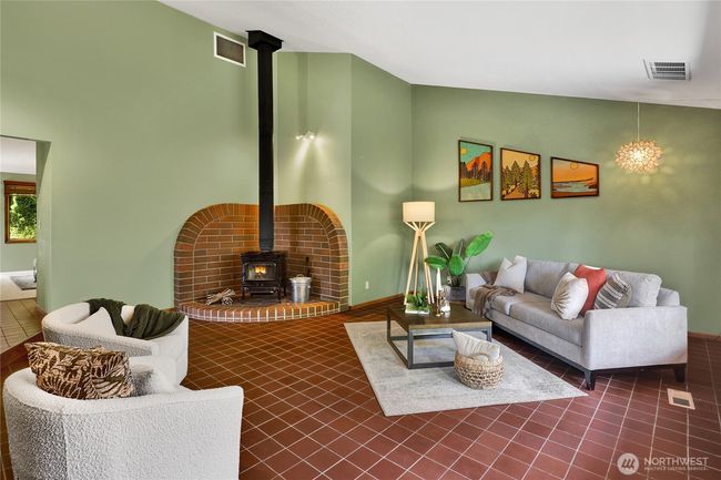 1106 Kenoyer Dr, House other with 3 bedrooms, 2 bathrooms and 1 parking in Bellingham WA | Image 15