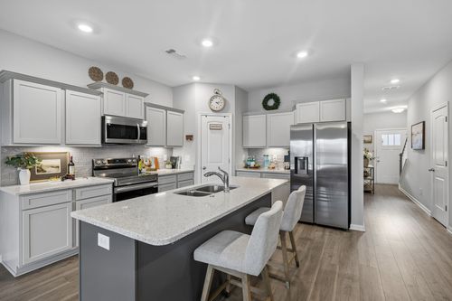 3721 Hunter Bryce Ln, Rockvale, TN, 37153-2100 | Card Image