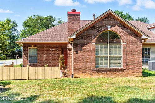 3134 Graystone Manor Pkwy, Louisville, KY, 40241-3101 | Card Image