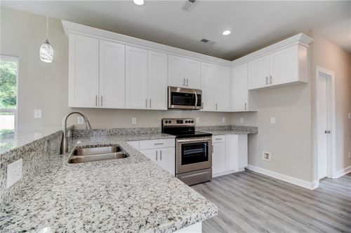 312B Duke St, Suffolk, VA, 23434-4816 | Card Image
