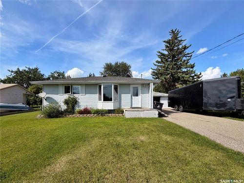 507 Prairie Avenue, Arcola, SK, S0C0G0 | Card Image