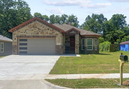 403 S 4th St, Bonham, TX, 75418-4712 | Card Image