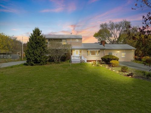 675 Wood St, Swansea, MA, 02777 | Card Image