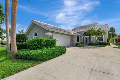 2394 Saratoga Bay Drive, House other with 3 bedrooms, 2 bathrooms and null parking in West Palm Beach FL | Image 1